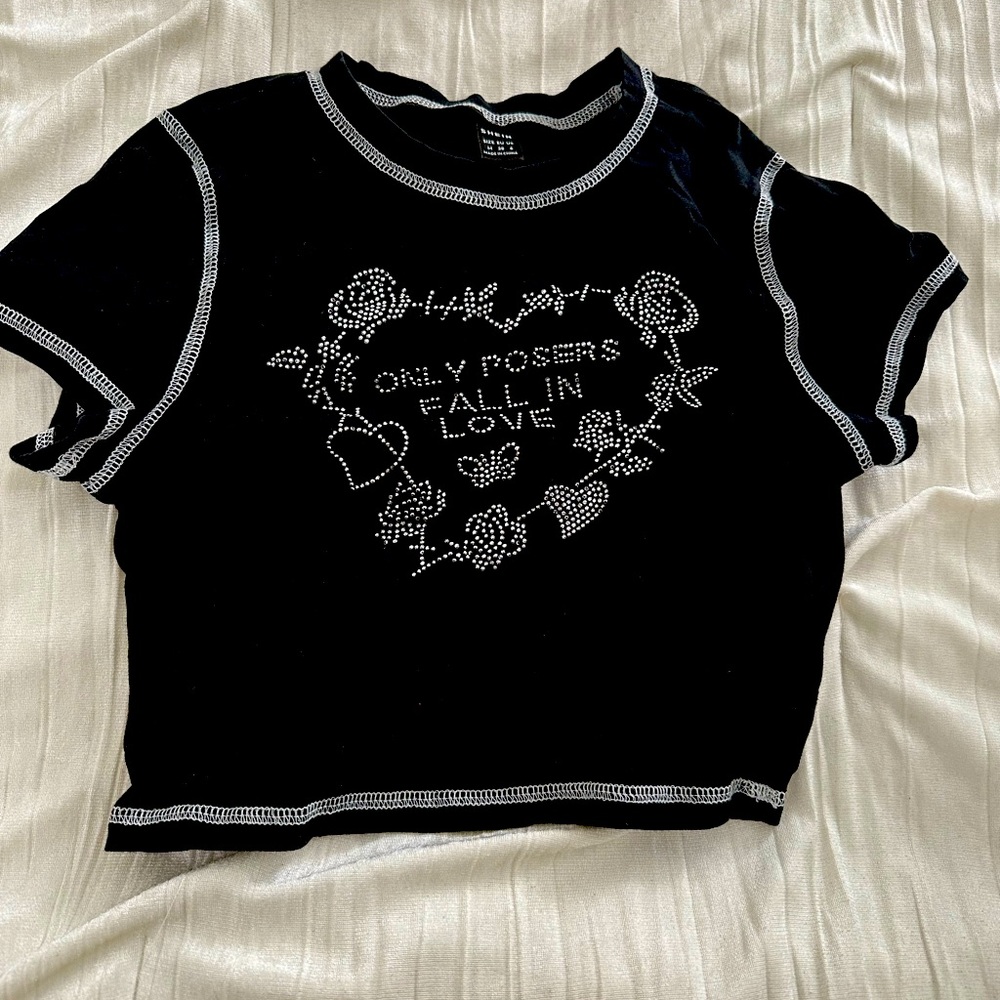 Black crop top